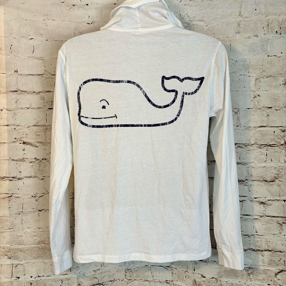 Vineyard Vines Hood Long Sleeve Tshirt Pocket Logo Blue Print NWT Size Small